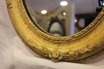 Pair Of Small Oval Medallion Mirrors, Mercury mirror 31 X 37 Cm