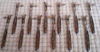 Box of 12 ribbed sleeves silver sleeves filled with art nouveau decor