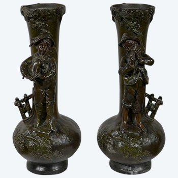 Pair of Regula Vases " Enfants musiciens ", after A. Moreau - End of XIXth century