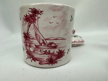 Series of small covered pots in earthenware small fire, XIXth century