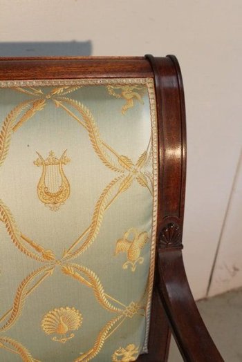 Suite di 3 poltrone in mogano in stile Luigi XVI - metà del XX secolo