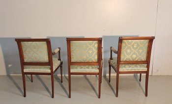 Suite di 3 poltrone in mogano in stile Luigi XVI - metà del XX secolo