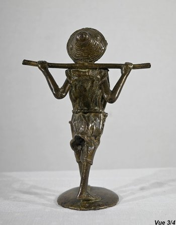 Bronzo "Il contadino indocinese", Asia - Inizio XX secolo