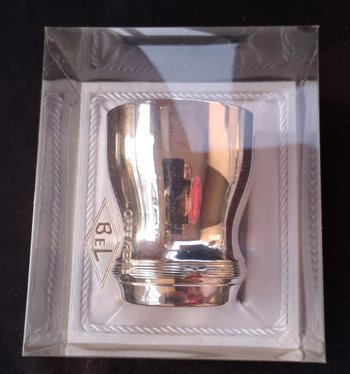 Elegant silver-plated cup with "Ribbons" decor. BEL Toulouse goldsmith's shop