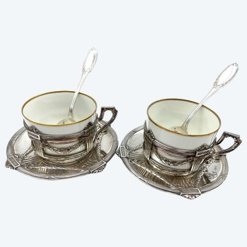 Paire de tasse en porcelaine avec monture Christofle Gallia 