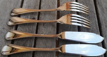 2 individual fish cutlery sets model Perles orfèvrerie Christofle