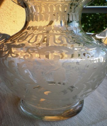 Elegant vase with handles in etched glass (C 0065 BIS)