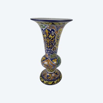 Important horn vase in Nevers earthenware Antoine Montagnon