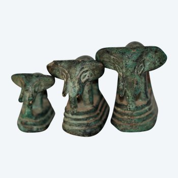 Set of three small opium weights, Siam.