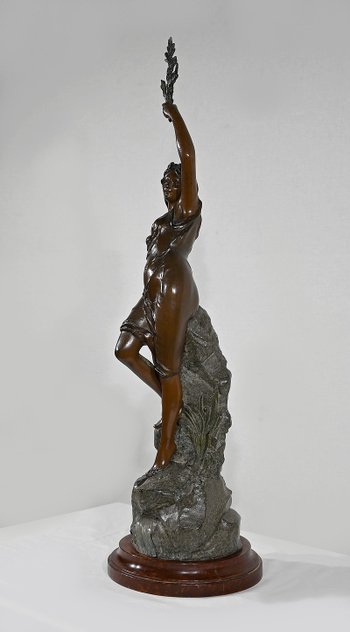 Important Regule " La Femme au Rameau ", by L. Hott - Early XXth century
