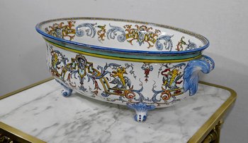 Planter in Gien earthenware, Renaissance style - Early XXth century