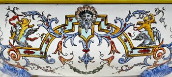 Planter in Gien earthenware, Renaissance style - Early XXth century