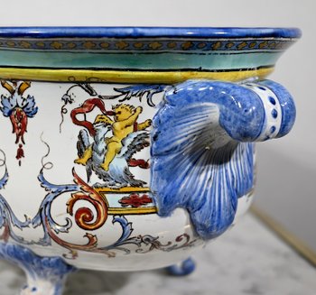 Planter in Gien earthenware, Renaissance style - Early XXth century