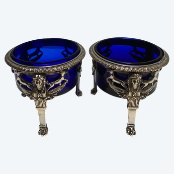 SALT AND PEPPER SHAKER IN SOLID SILVER