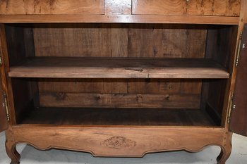 Buffet de style Louis XV en Merisier Milieu XIXe