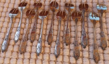 12 oyster / cake forks in silver neck brace goldsmith Joseph Crossard early twentieth (D 0144)