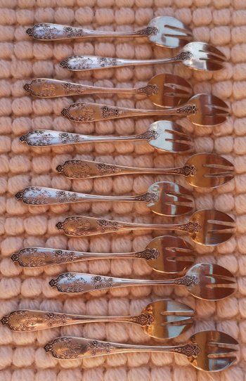 12 oyster / cake forks in silver neck brace goldsmith Joseph Crossard early twentieth (D 0144)