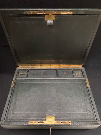 TRAVEL CASE XIX th century