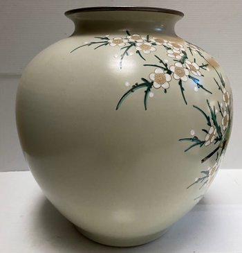 VASE PORCELAINE KUTANI JAPON 