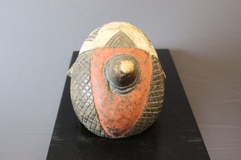 African mask from Gabon