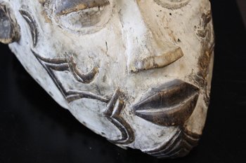 African mask from Gabon