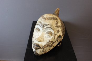 African mask from Gabon