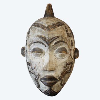 African mask from Gabon