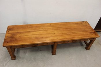 Grande Table De Communauté En Noyer Et Chêne XIX