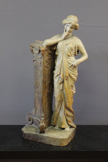 Terracotta policroma raffigurante una donna 1900 ca.