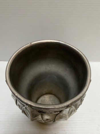 VASO IN PELTRO MASSICCIO ART NOUVEAU