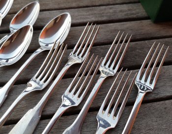 6 "Uniplat/old Paris" model flatware, Tétard silverware