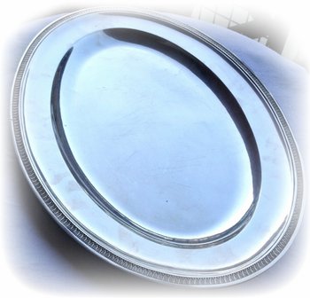 Plat ovale et creux en argent massif minerve motif palmettes (A 0154)