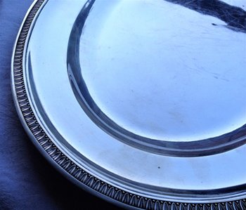 Plat ovale et creux en argent massif minerve motif palmettes (A 0154)