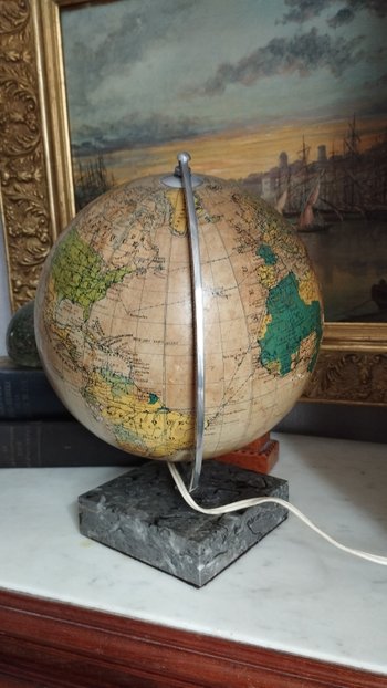 Glasglobus mit Licht circa 1950