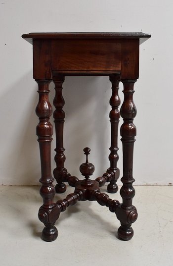 Small table in solid Walnut, Louis XIV style - 1st part of the XIXth century