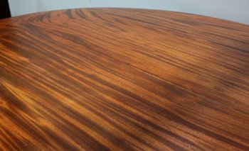 Table Ovale en Acajou massif, époque Louis-Philippe - Milieu XIXe