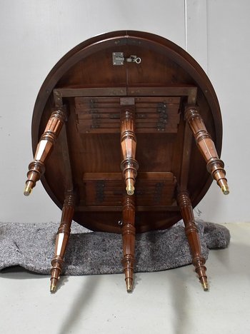 Table Ovale en Acajou massif, époque Louis-Philippe - Milieu XIXe