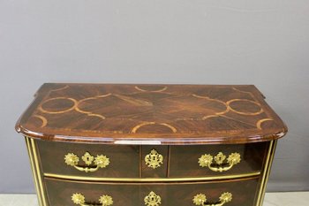 Commode d'époque Régence En Palissandre