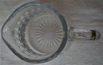 Graziosa brocca per l'acqua modello "Buckingham" in cristallo trasparente BACCARAT (ref D 0073)