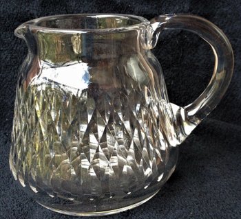 Graziosa brocca per acqua in cristallo trasparente BACCARAT (rif D 0113)
