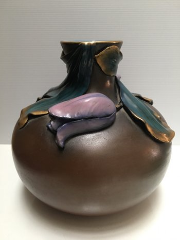 Art Nouveau SARREGUEMINES vase
