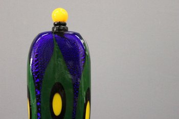 Important Flacon En Verre Multicouche Par Allain Guillot