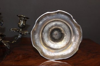 Pair De Bougeoirs De Style Louis XV En Bronze Argenté XIX