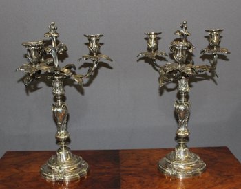 Pair De Bougeoirs De Style Louis XV En Bronze Argenté XIX