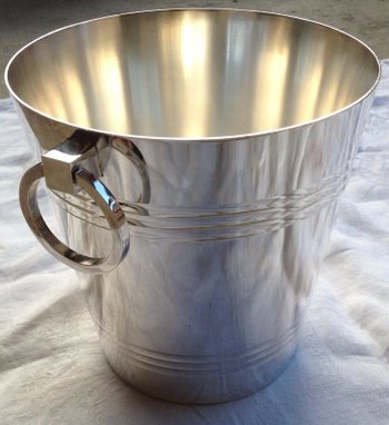 Élégant seau à champagne en métal argenté ( réf D 0138)