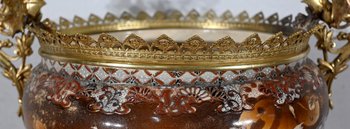 Important Porcelain Cache-pot, Japan - Late 19th century