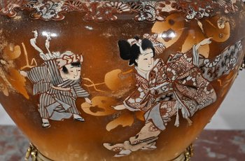 Important Porcelain Cache-pot, Japan - Late 19th century