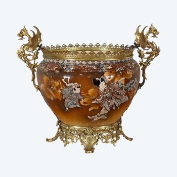 Important Porcelain Cache-pot, Japan - Late 19th century