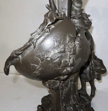 Scultura in peltro "La fontana", di G. Van de Voorde, Art Nouveau - 1900
