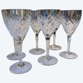 6 verres à vin en cristal de Saint Louis modèle Chantilly 